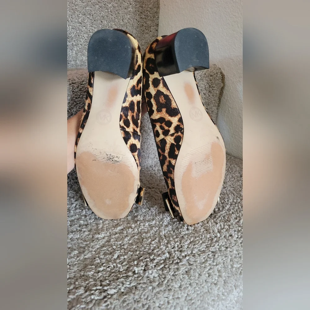 Michael Kors Brown and Black Heels with Leopard Print in Calf Hair.size 7.5